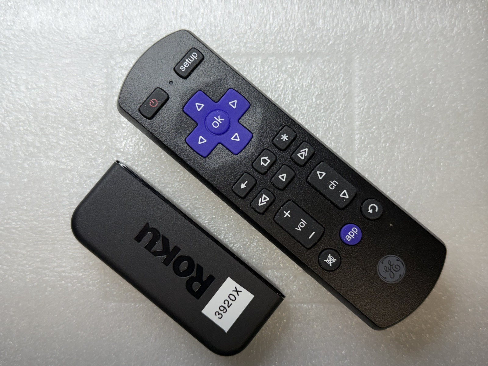 Roku 3920X – Roku Premiere (4K/HDR) – with GE ROKU TV replacement remote