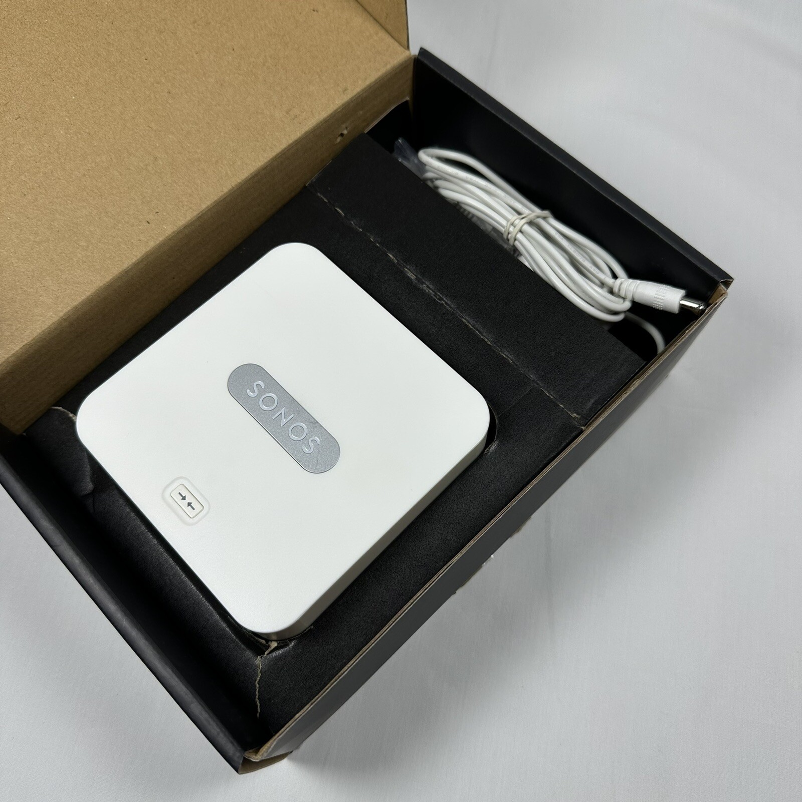 Sonos BRIDGE Wireless Network 2-Port Ethernet w/ Original Box (Tested)