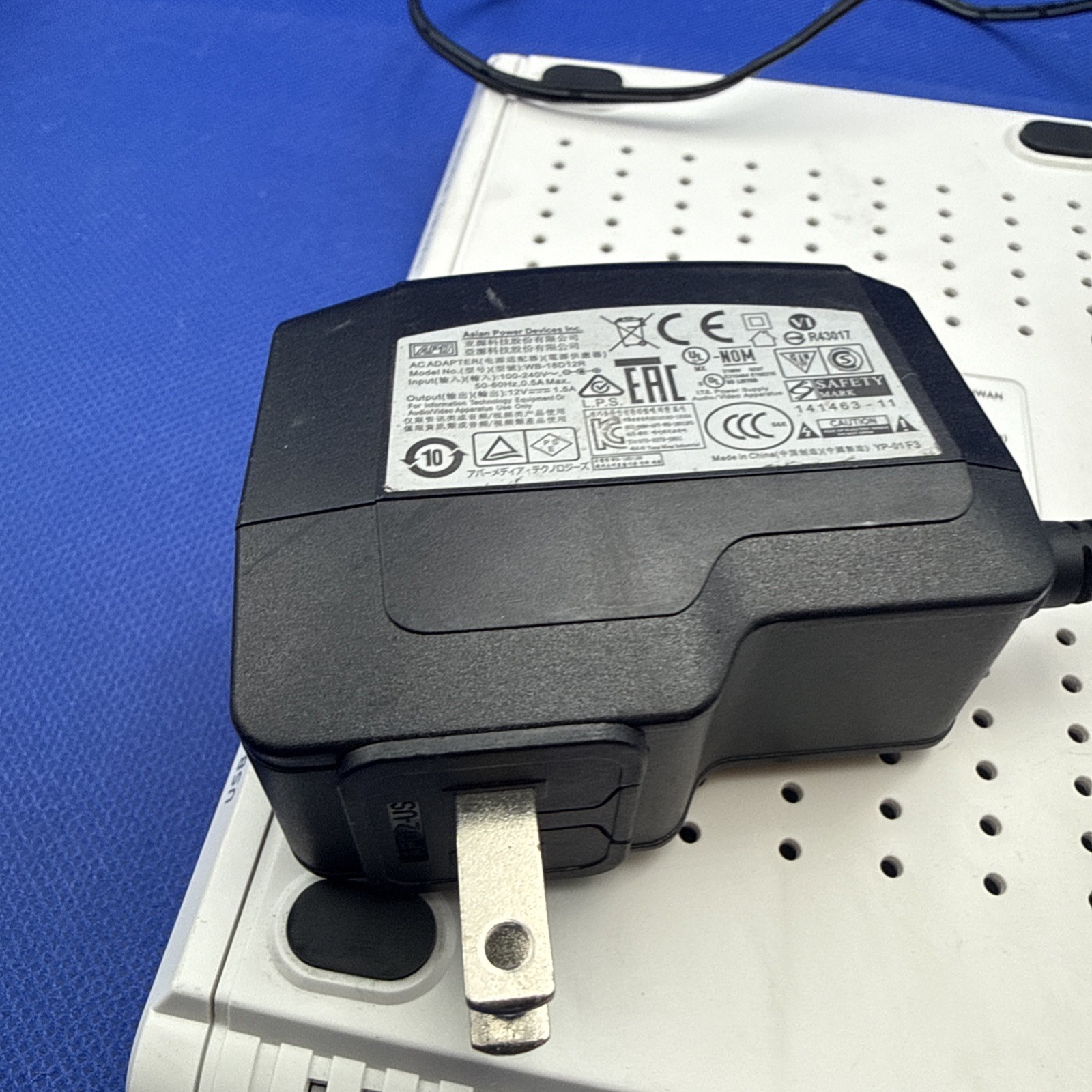 Lot Of 2 AverMedia A200P Hybrid TVBox 13 – Input TV/Video Hub – Power Adapter
