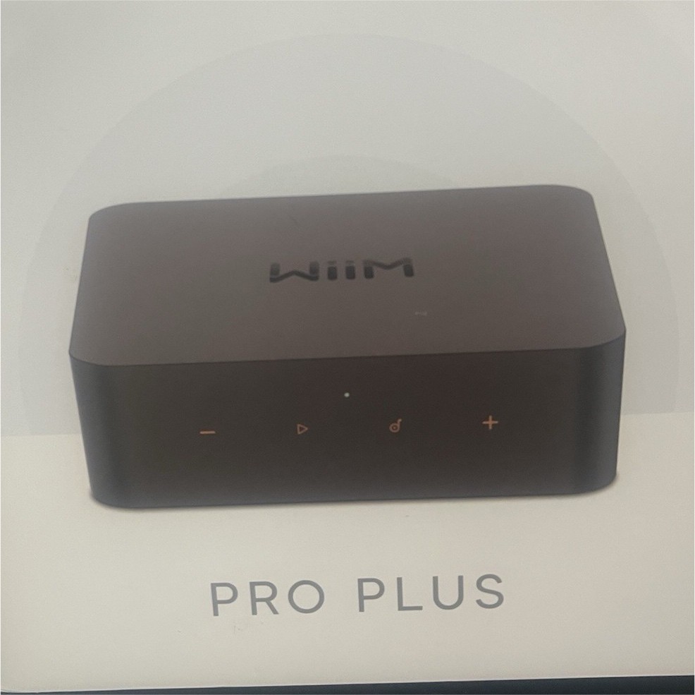 WiiM Pro Plus Hi-Res Audio Wi-Fi Music Streamer Black RCA Optical Outputs