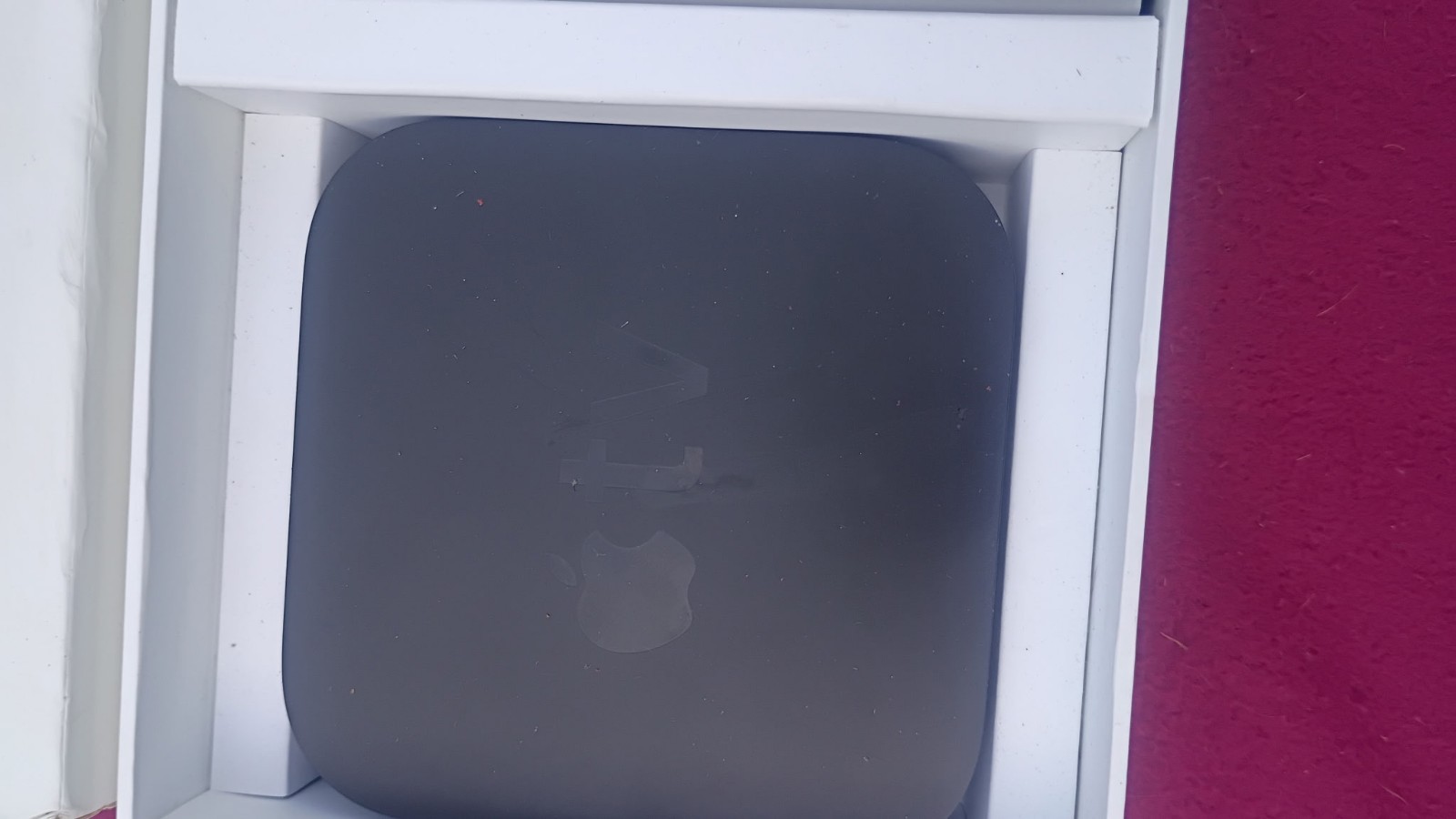 Apple TV 32GB Digital HD Media Streamer Siri Remote HDMI 1080p Black 2017