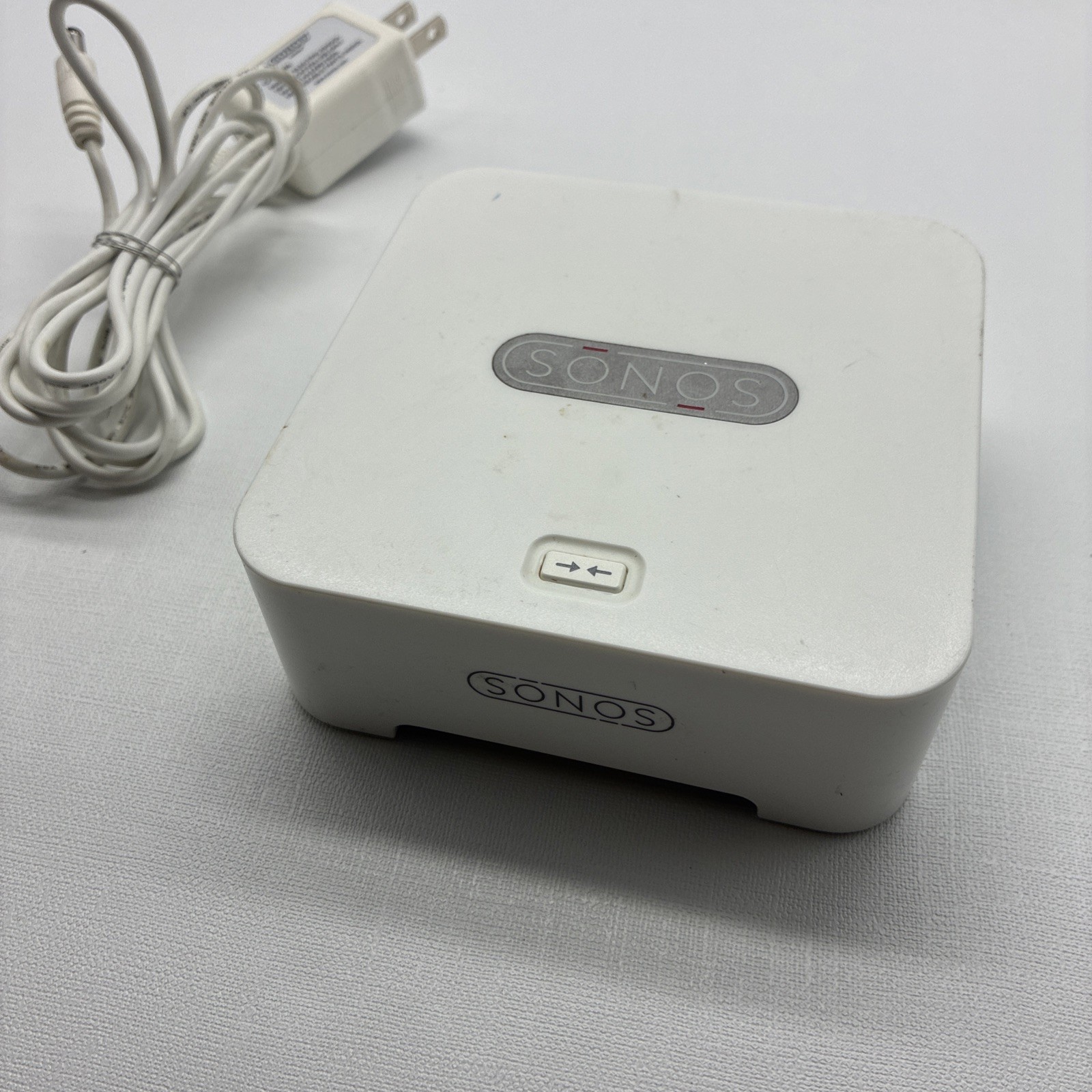 Sonos BRIDGE BR100 Wireless HiFi System – White – with Power Supply