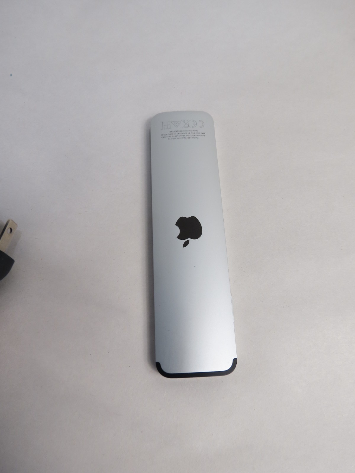 Apple TV 4th Generation HD Media Streamer – A1625 – 32GB – Remote + Power Cable