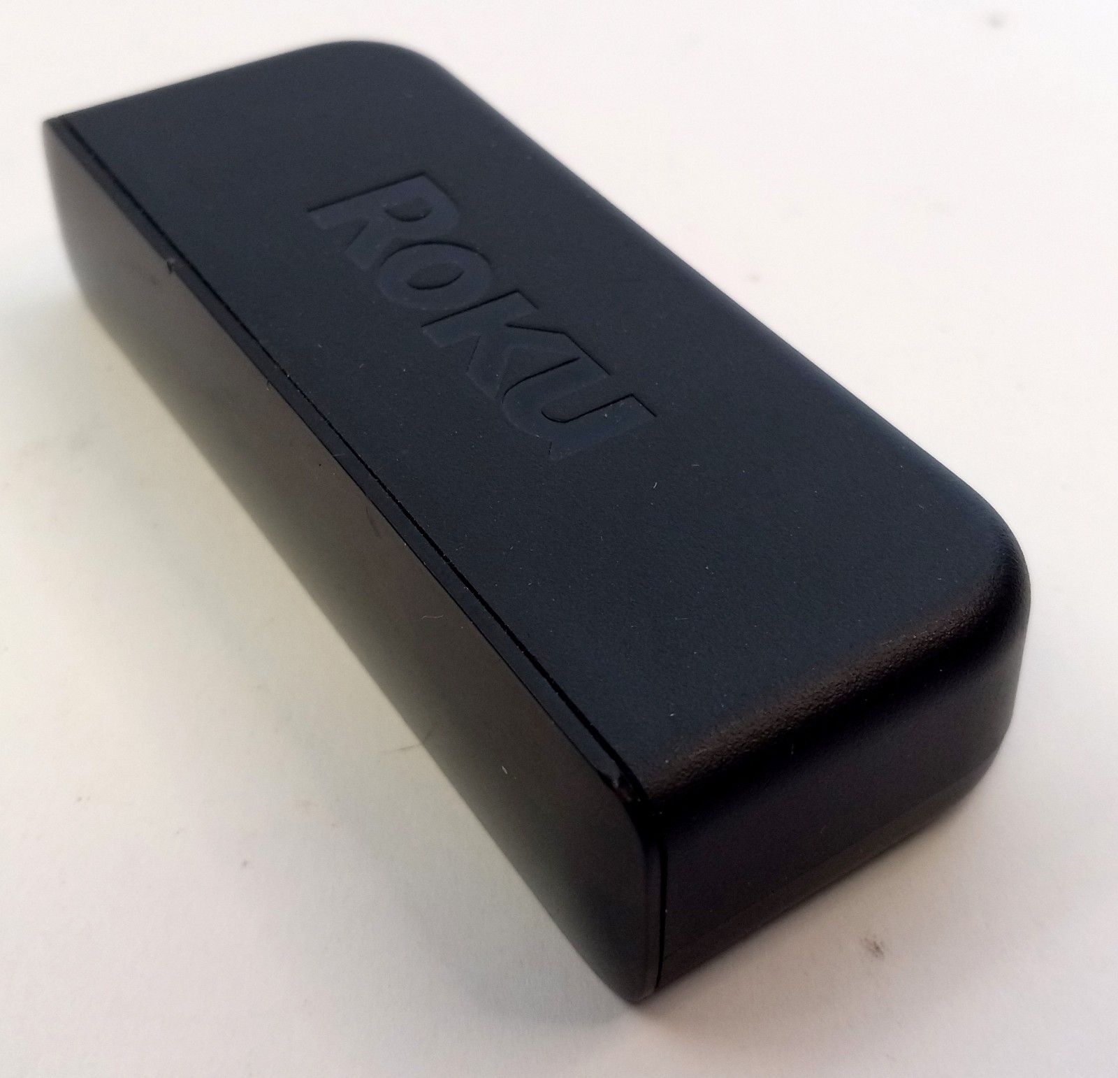 Roku 3900X Media Streaming Device HDMI Cable Power Cable no remote