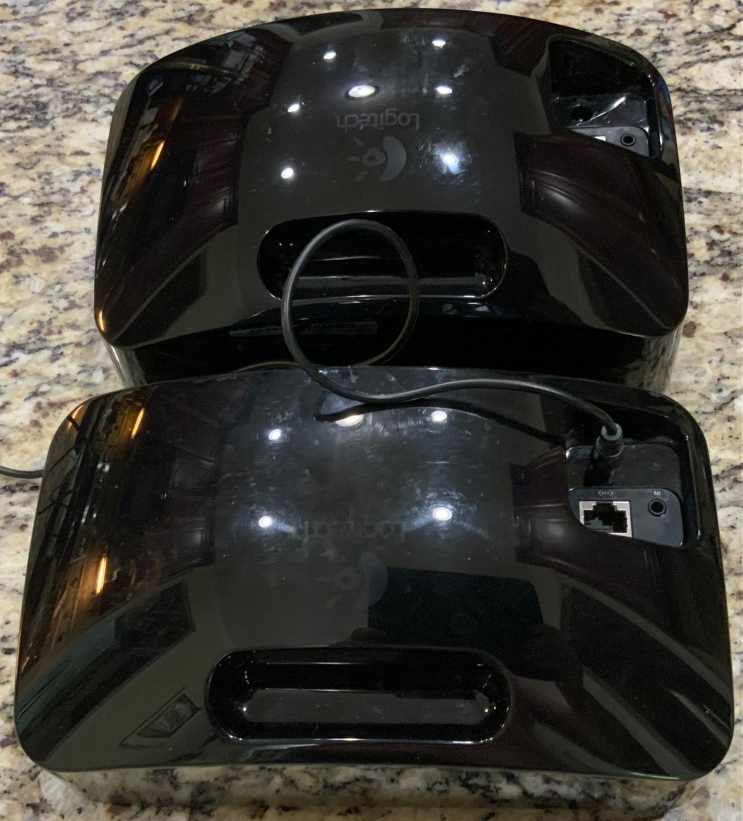Logitech Squeezebox Internet Radio Music Streamer X-R0001 Lot of 2 Black AS-IS