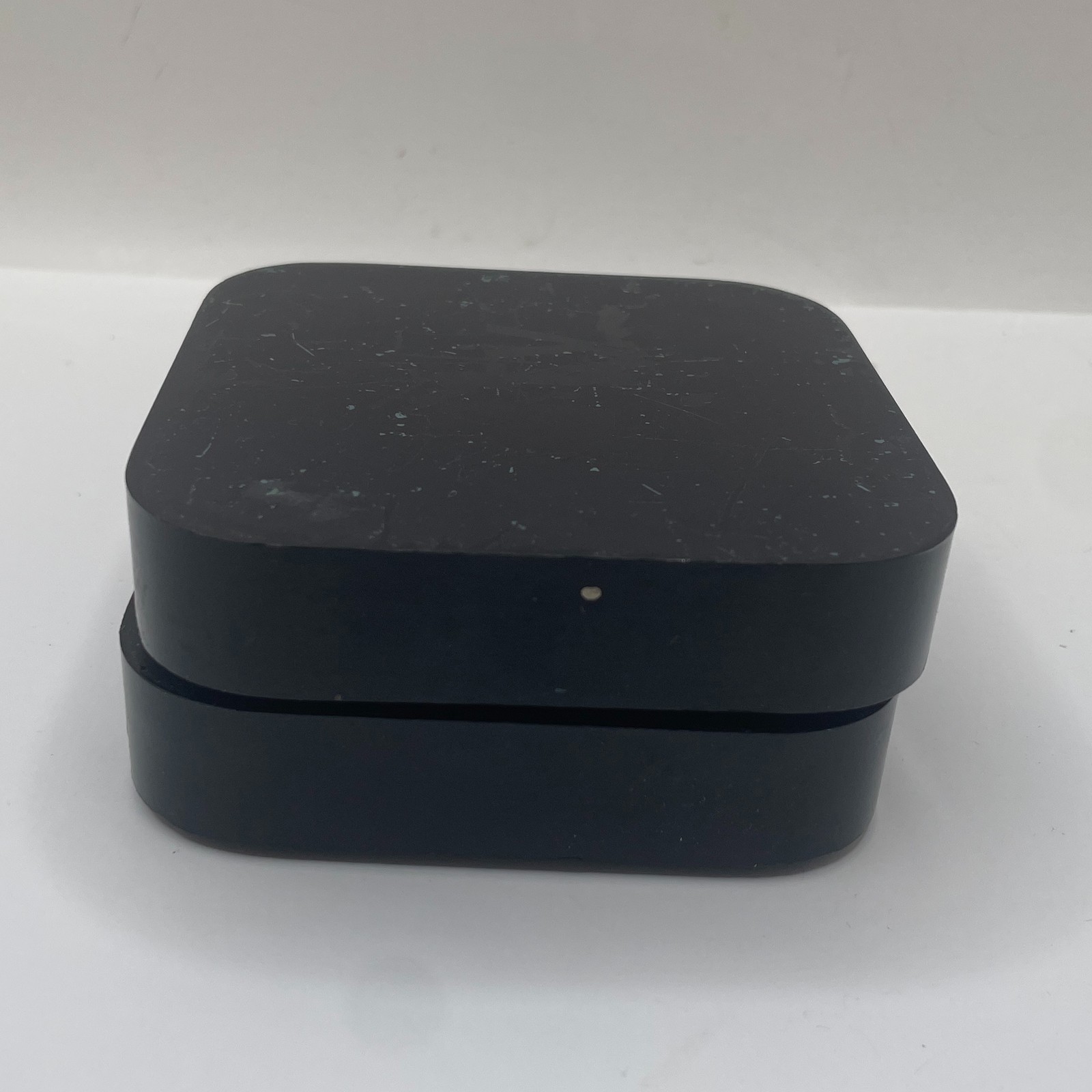 Apple TV A1378 EMC2411 2nd Gen HDMI Optical Audio Streaming Players – Lot Of 2