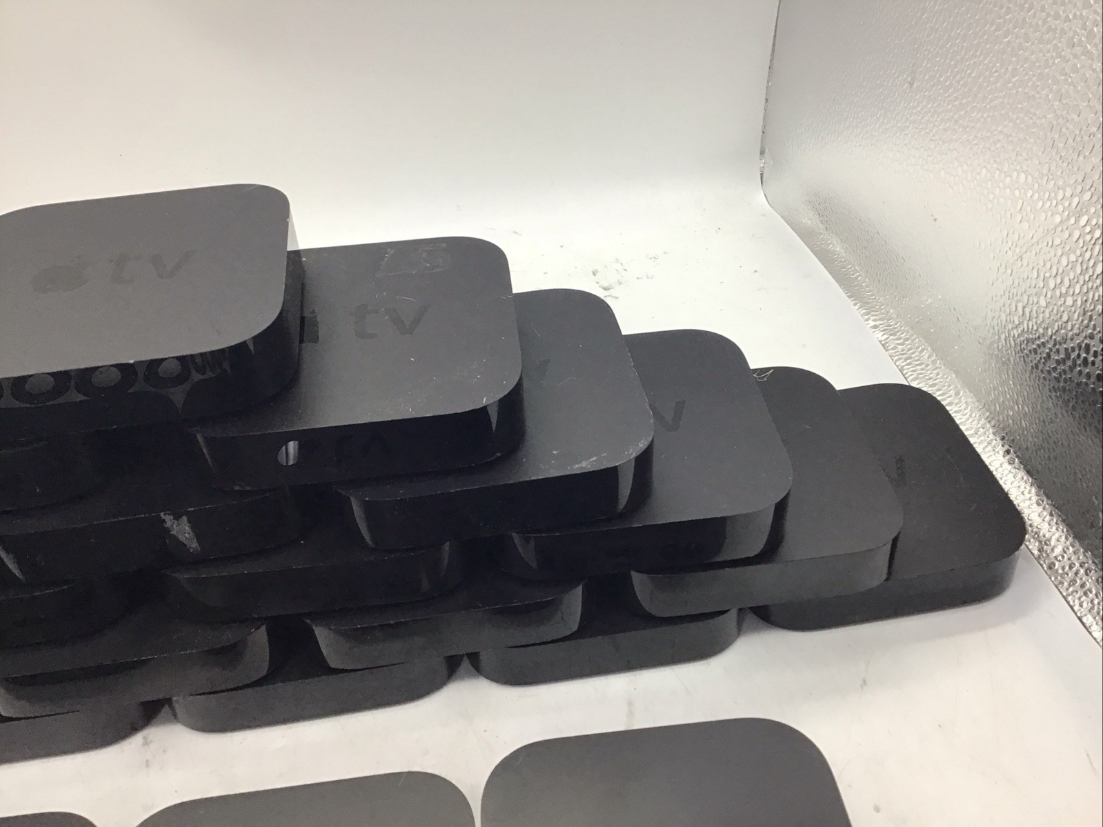 Apple tv A1469 3rd Generation Media Streamer AirPlay Wi-Fi HDMI Lot of 25 Read
