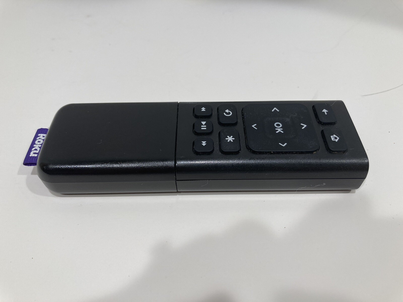 Roku 2 XD Streaming Player Model 3050X w Power Adapter, HDMI Cable, Remote