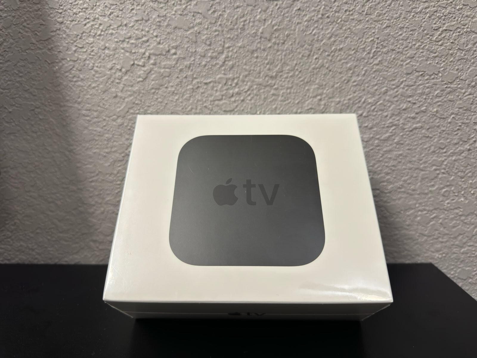 Apple TV (4th Generation) 32GB HD Media Streamer – Black (MR912LL/A)