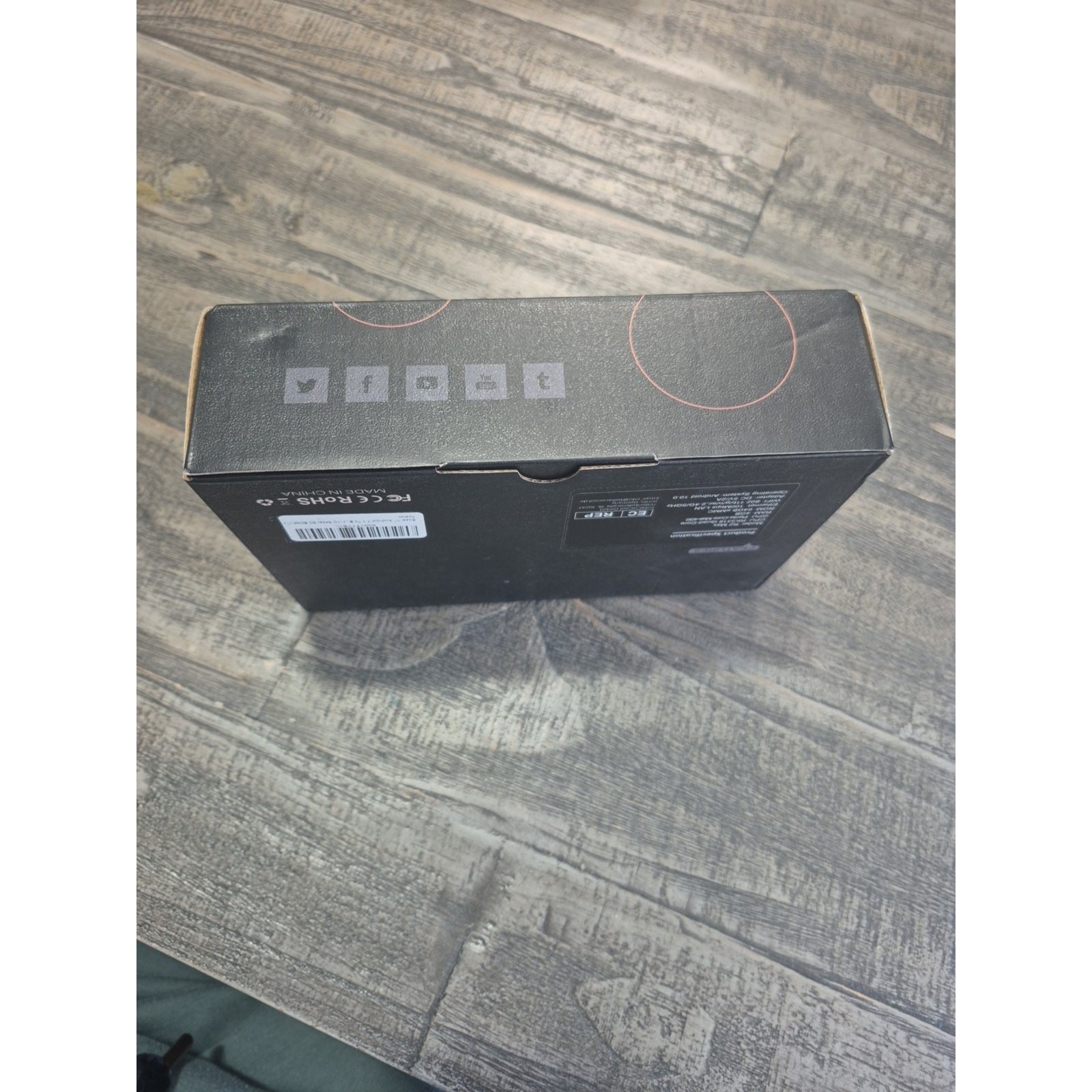 Ott TV Box Android Smart Life AX9 R2 Max CPU Quad Core 4GB Wifi New open Box