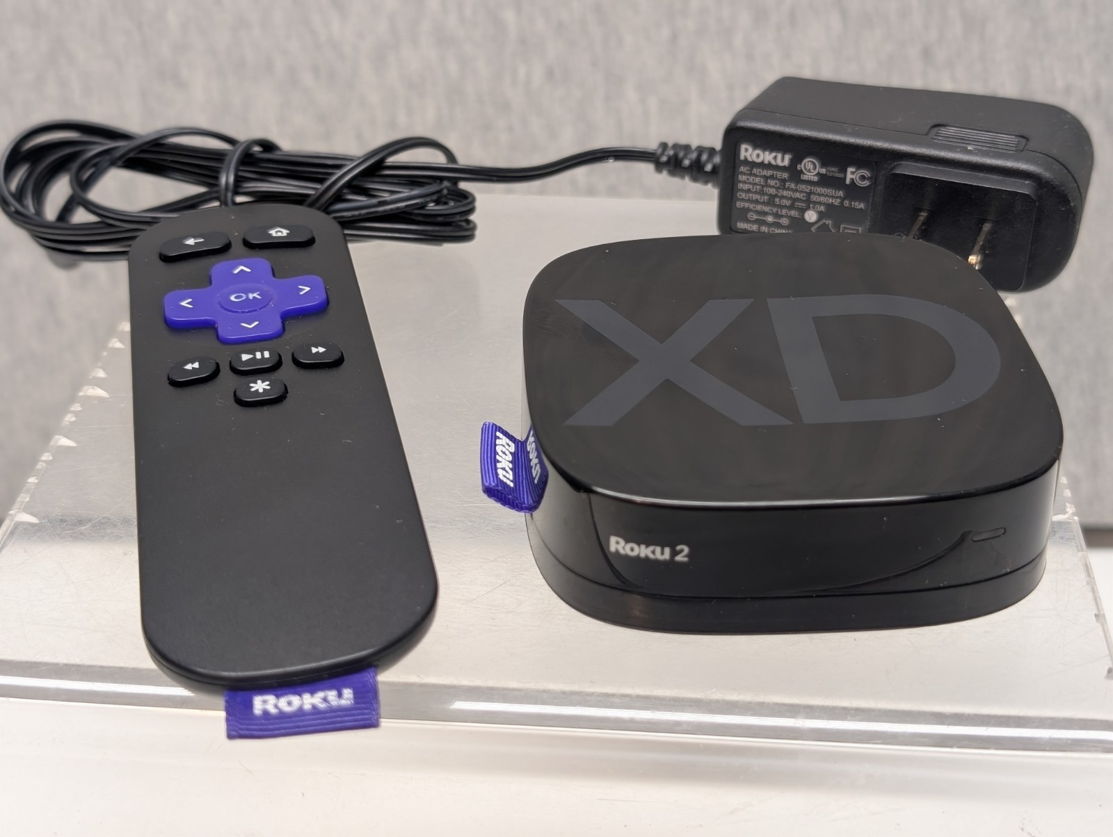 Roku 2 XD Wifi Media Streamer Model 3050X w Power Supply, Remote Working