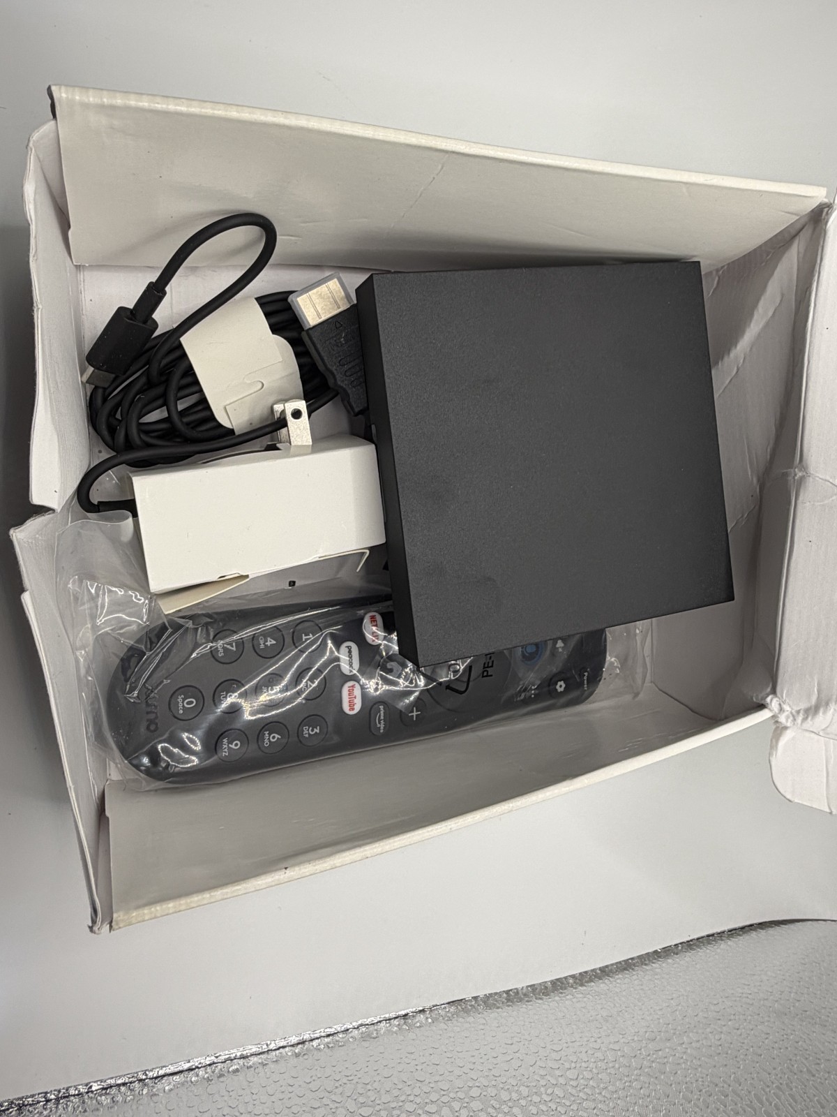 Xumo 4K UHD Stream Box Model SCXI11BEI | Open Box/Never Used