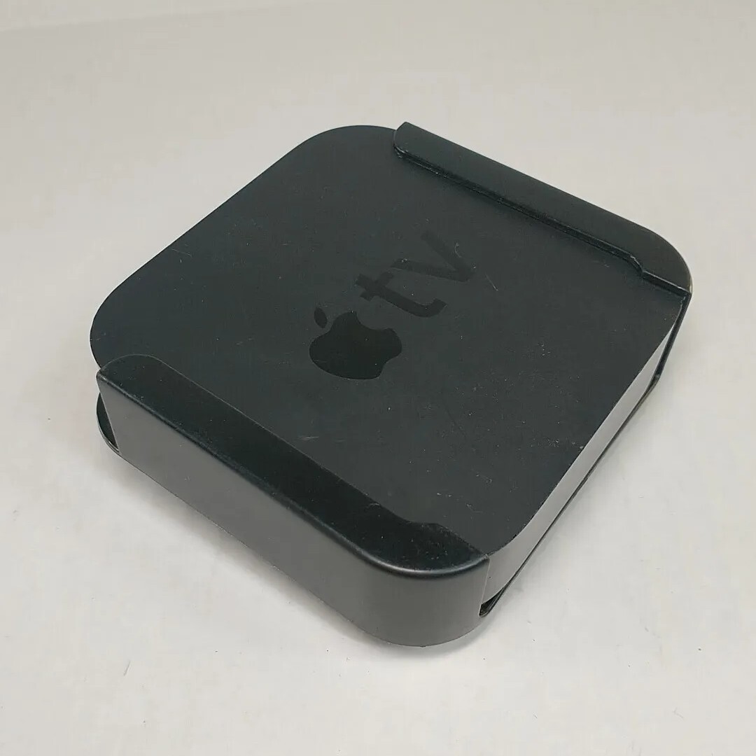 Apple TV 3 3rd Generation A1469 Streaming Media Player + Remote Power Cord Mount