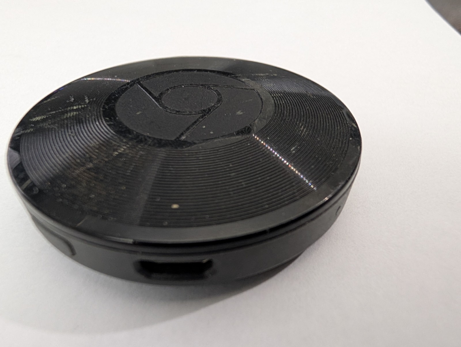 Google Chromecast Audio Media Streamer – Black (RUX-J42)