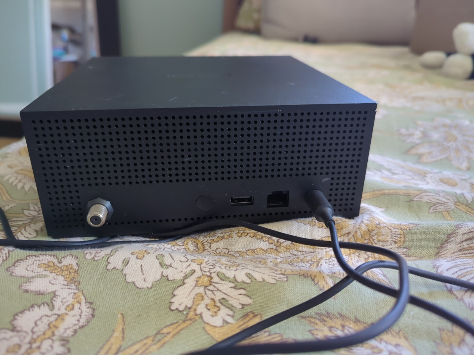 Amazon Fire TV Recast QX91KB Over-the-Air DVR 500GB With GE Low Noise Amplifier