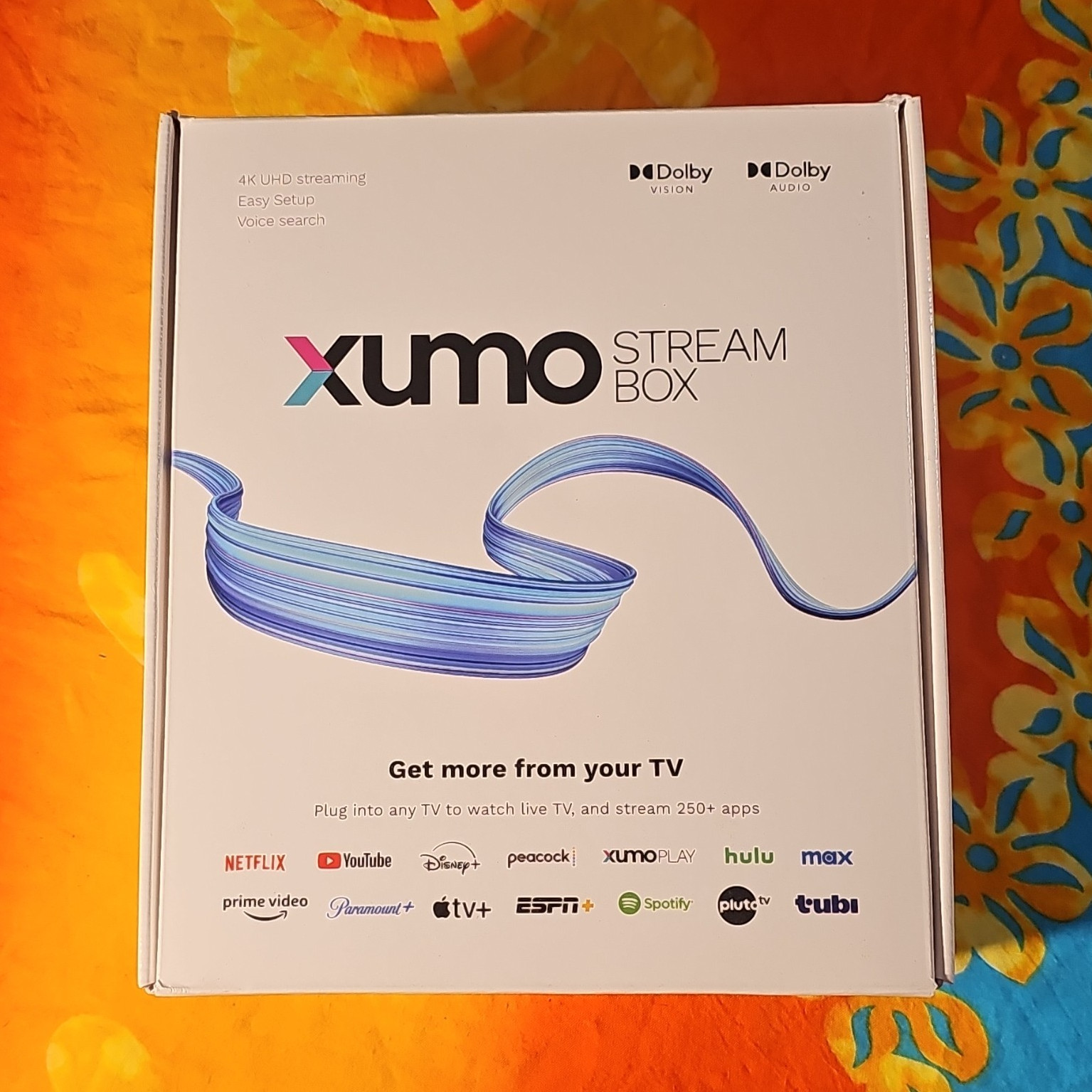 Xumo Stream Box 4K 2160p Dolby Vision/Audio Voice Control Wi-Fi HDMI White