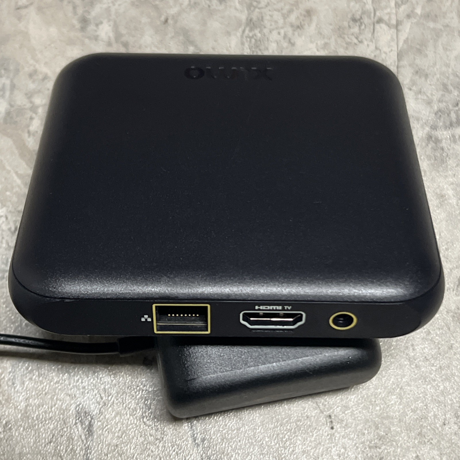 Xumo SCXI11BEI XiOne-SC(B) Stream Box 4K Ultra HD Streaming W/ POWER SUPPLY