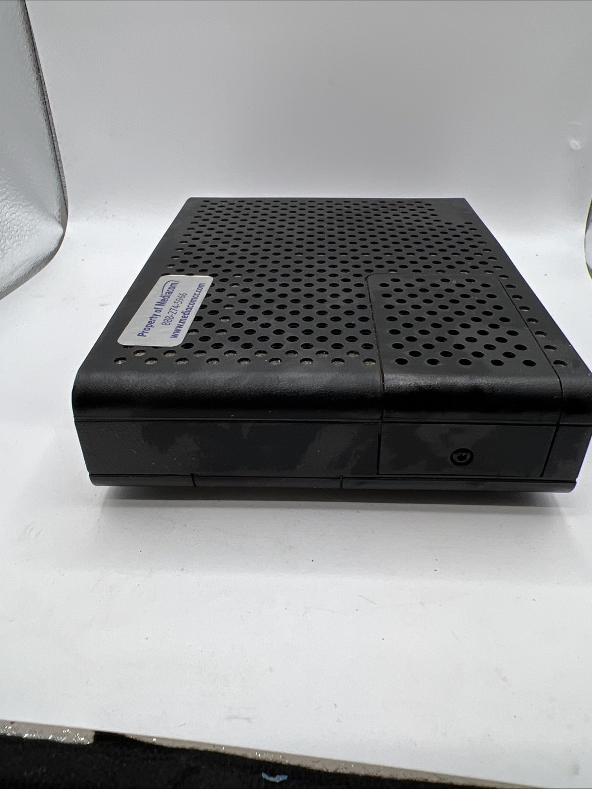 Tivo-Pace (Arris) Mi3 IP Set-Top Box IPW9001 No Power Supply – Used