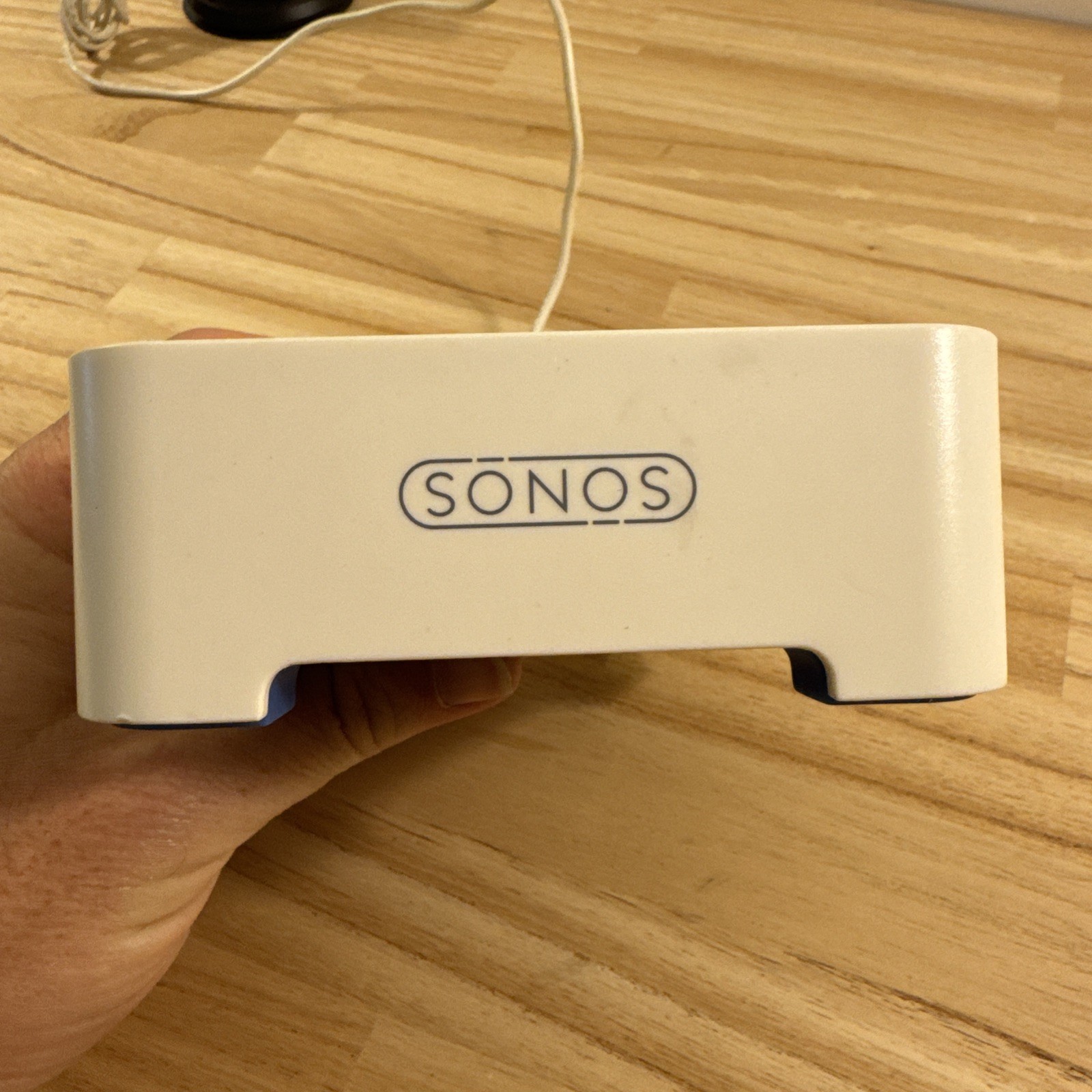 Sonos Connect ZoneBridge BR100 (white) excellent with its adapter cord