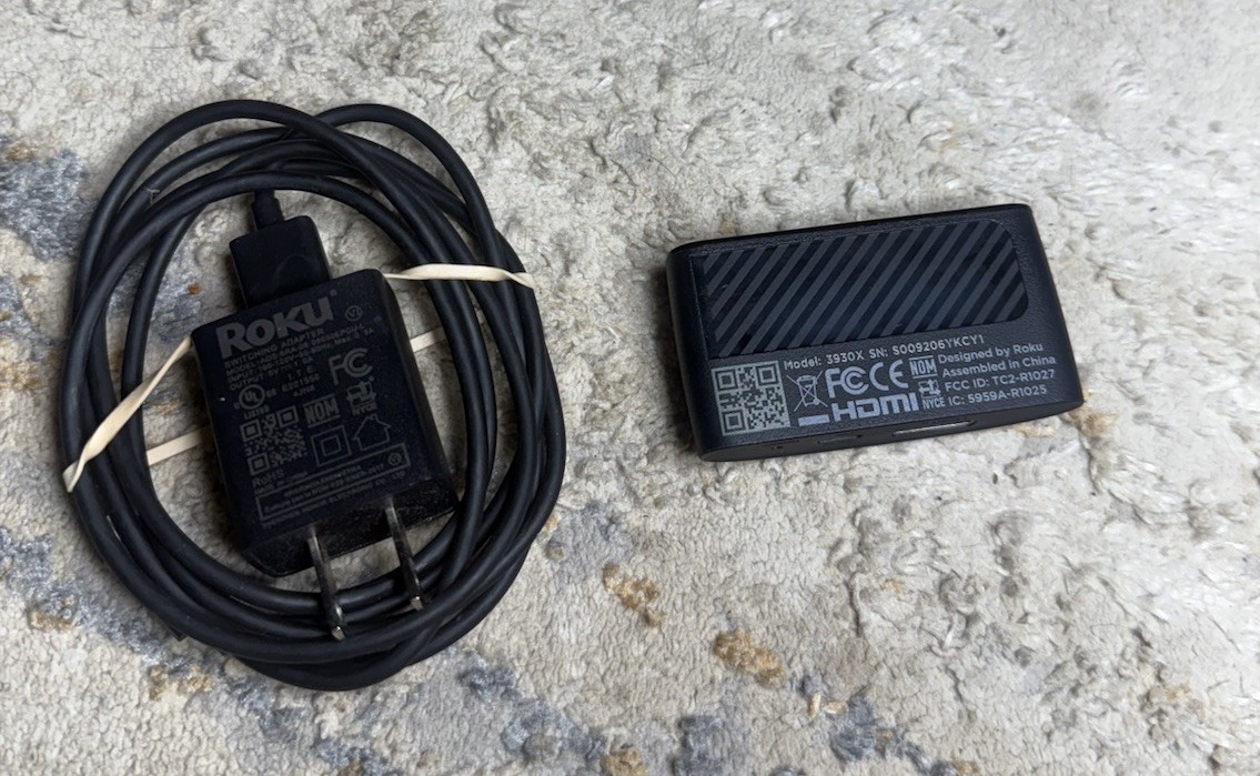 Roku Express HD Media Streamer Model 3930X – no remote/HDMI