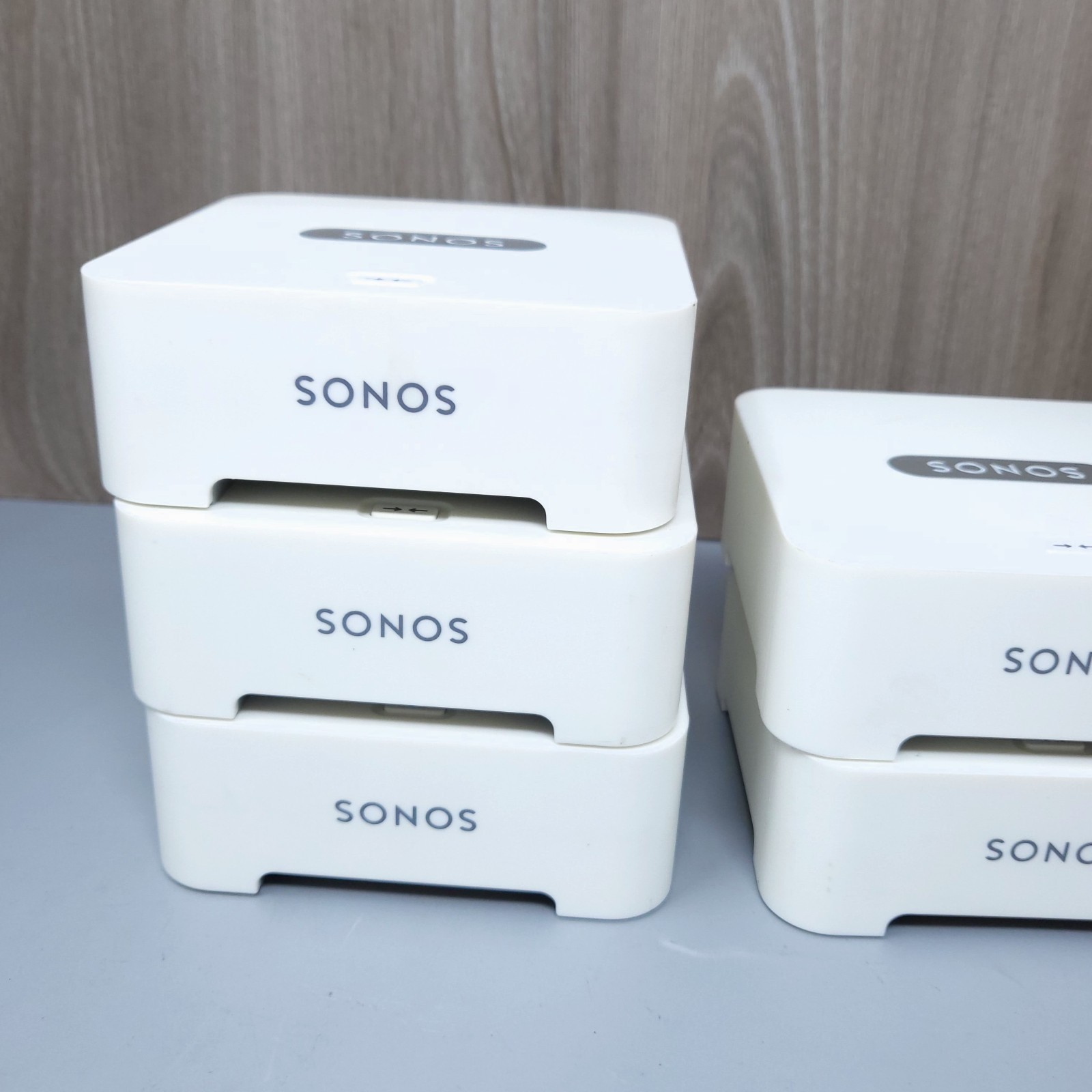Lot 7 Sonos Bridge and ZoneBridge BR100 READ