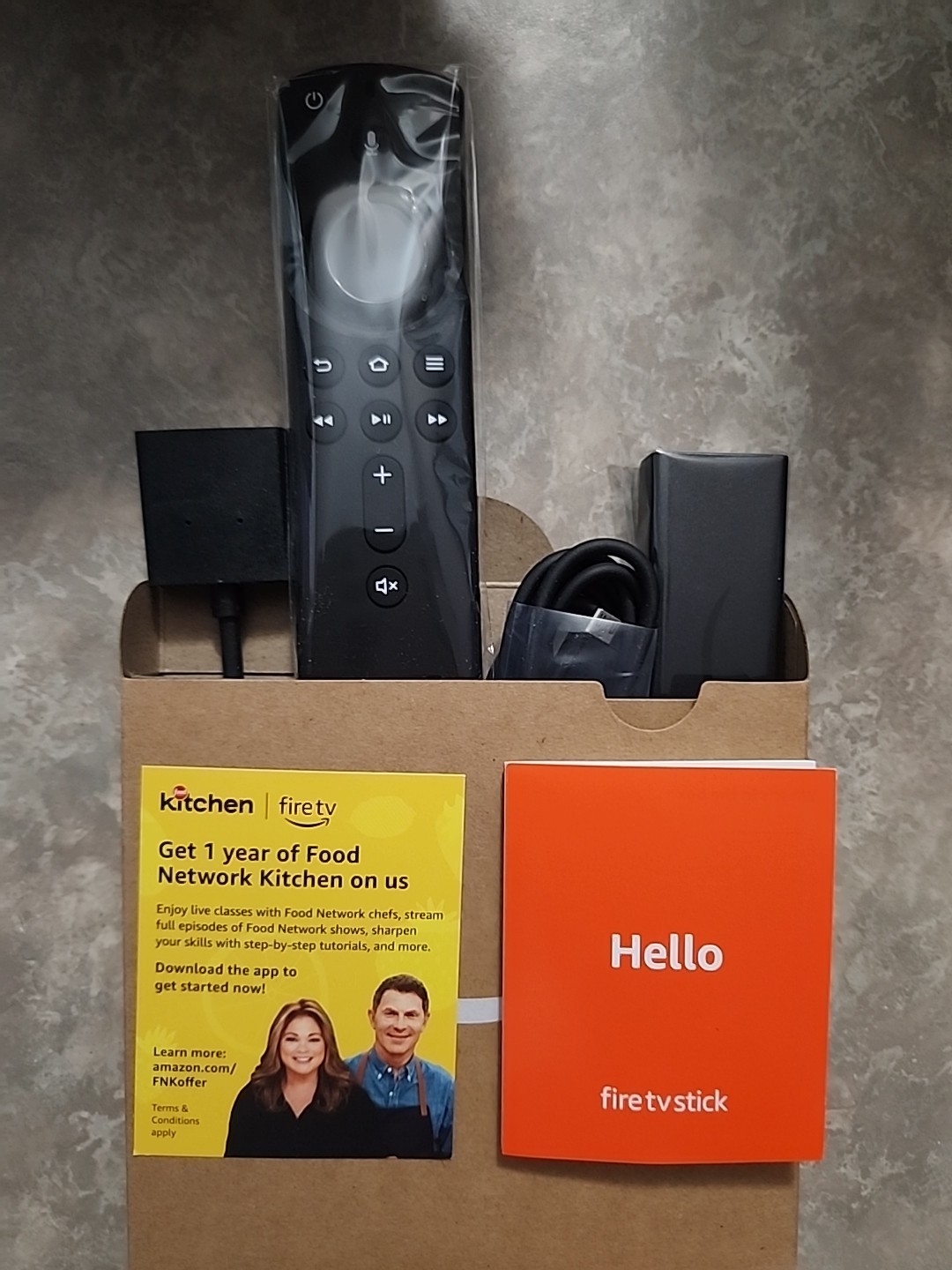 Amazon Fire TV Stick 4K Ultra HD HDR Streaming Media Player + Alexa Remote SFP!