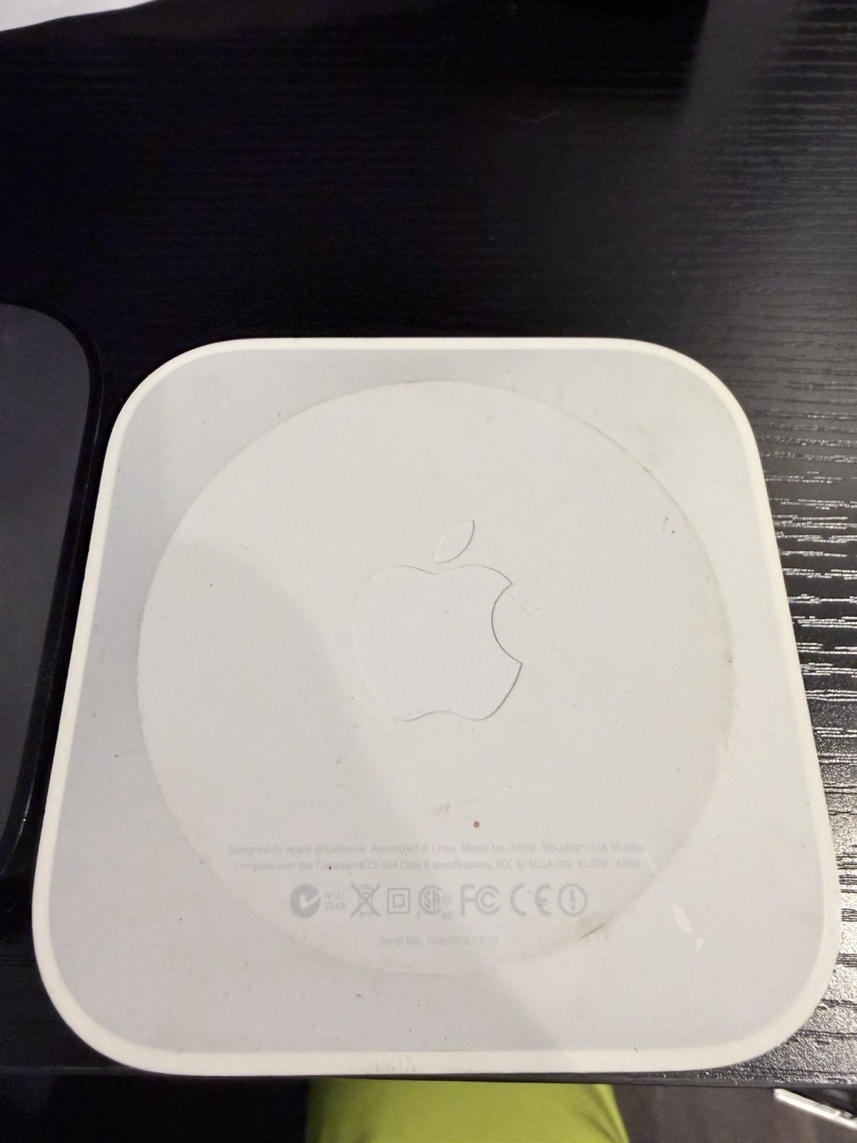 Lot Of 3 Apple Tv A1378, A1392 (x2)