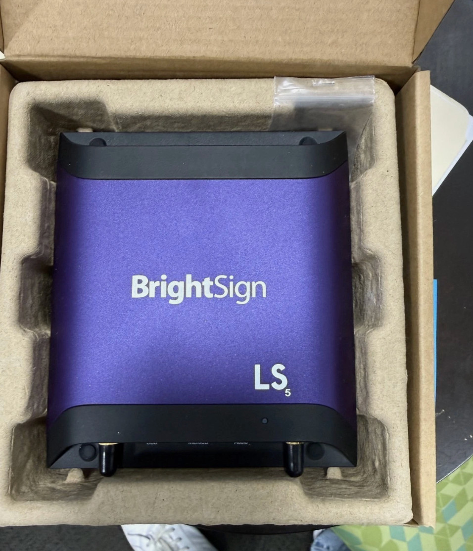 BrightSign LS425 Digital Signage Media Player LS5 Series HDMI 4K NEW Open Box