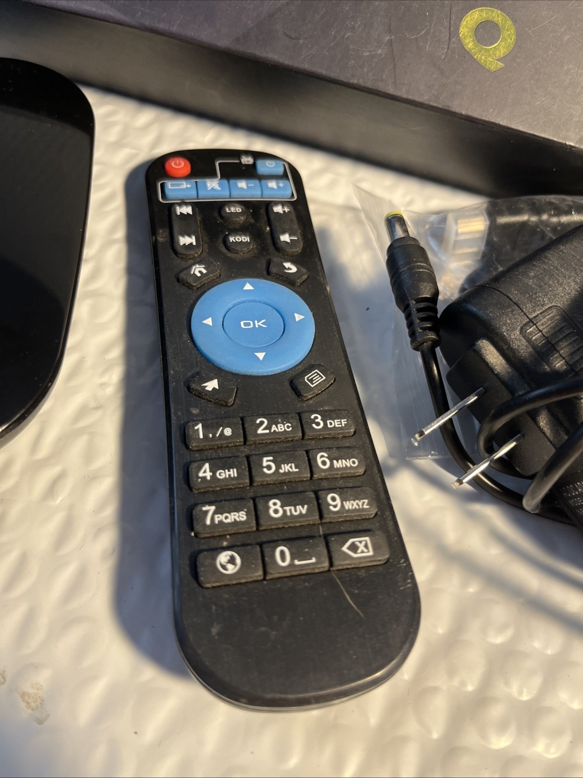 Q Plus Android Box 9.0 TV Box 2GB RAM 16GB ROM, Quad Core CPU With Remote