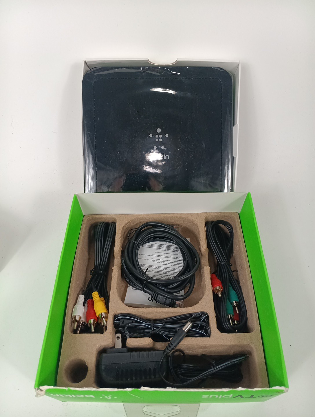 Belkin @TV Plus Set-Top Box Mobile Television Anywhere G1V1000 – NEW OPEN BOX