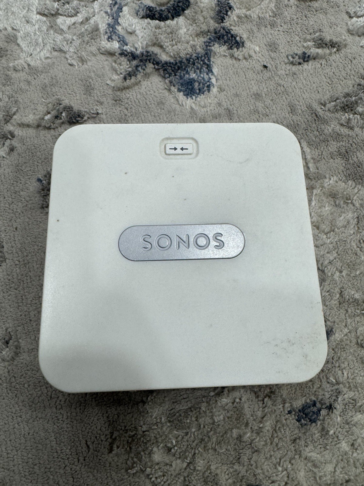 Sonos Connect Bridge (White) in Excellent Condition without Adapter