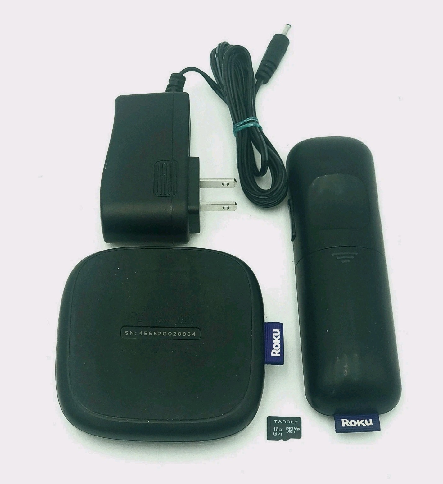 Roku 3 Streaming Media Player Bundle with Remote, Power Supply & 16GB Micro SD