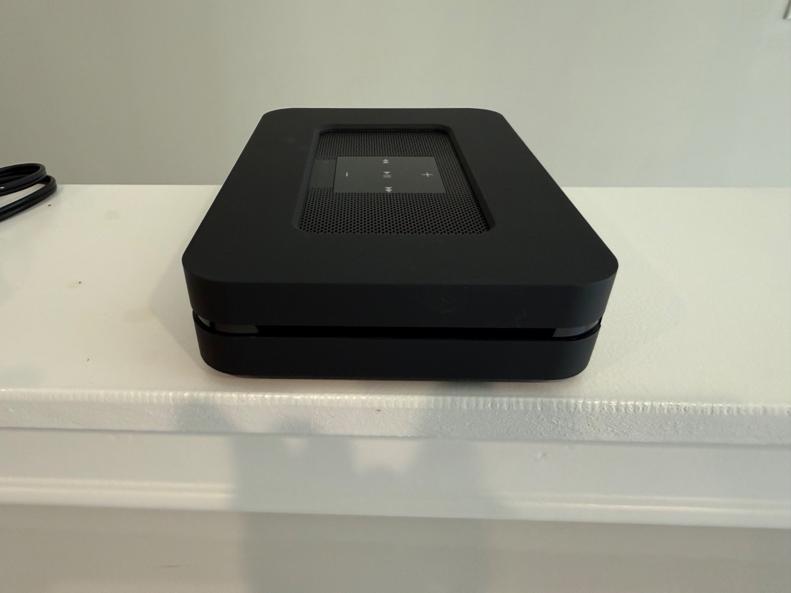Bluesound Node 2i music streamer in black
