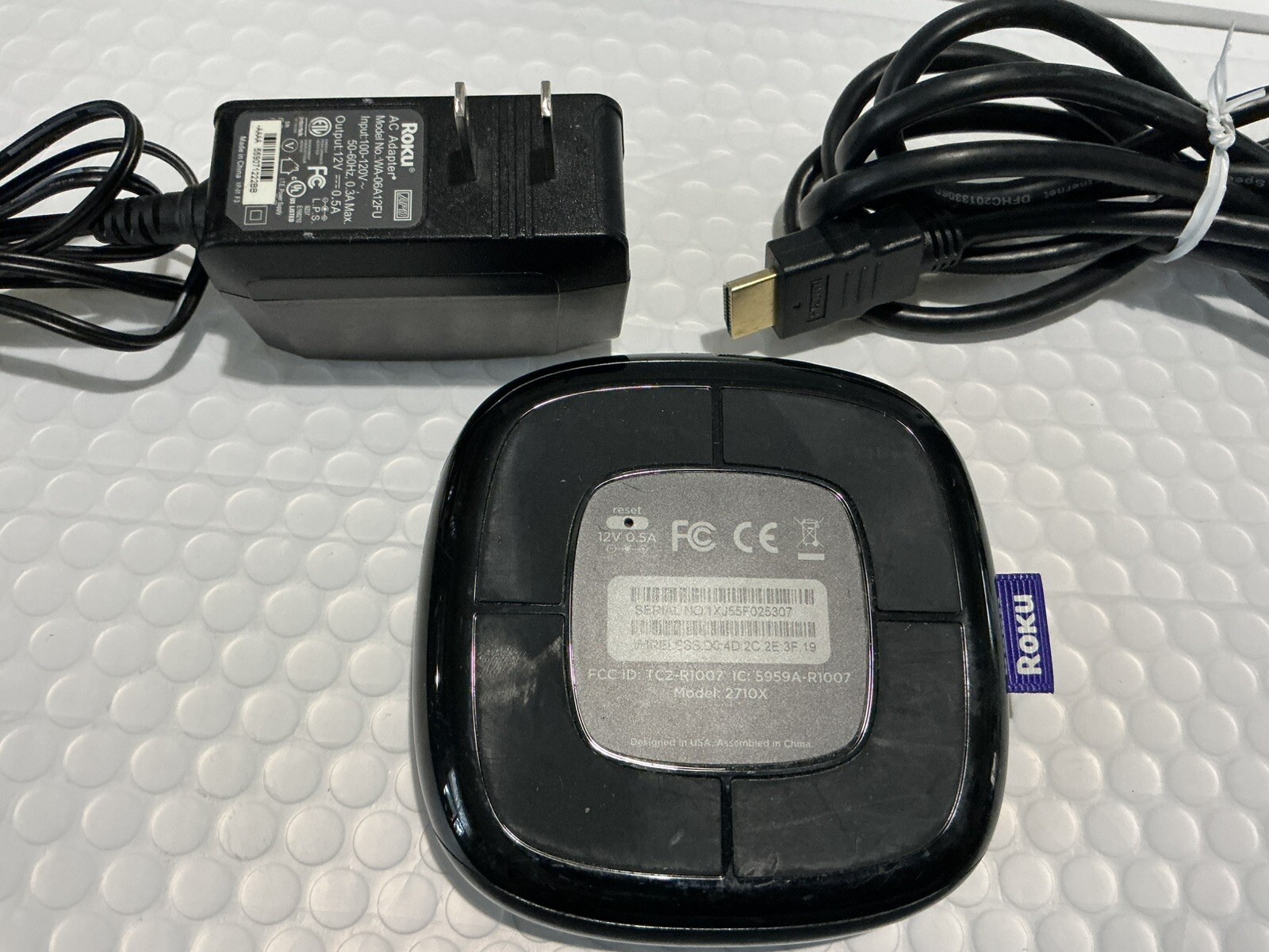Roku 1 Streaming Media Player 2710X – Black Hub Only w/ HDMI Cable