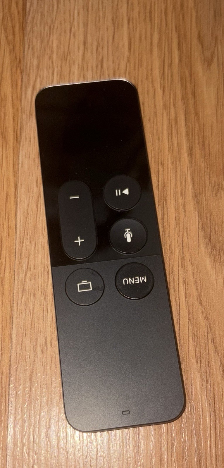 Apple TV HD 32GB (4th Generation) Model A1625 MGY52LL/A – w/ Remote/ Cable & Box
