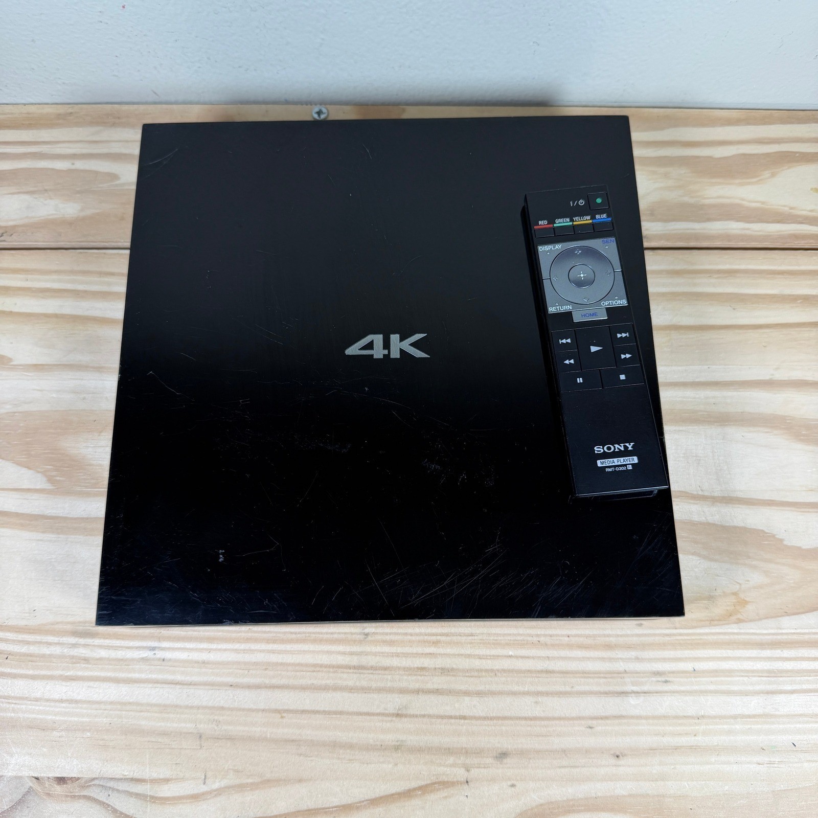 Sony FMP-X10 4K Ultra HD 1TB Streaming Video Player 2160p WiFi w/ Remote + Cable