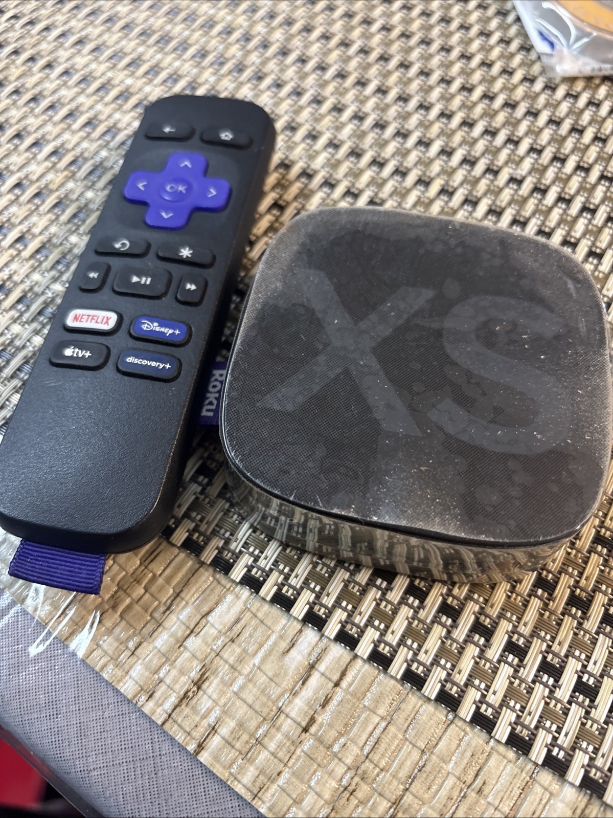 Roku 2 XS 2nd Generation Media Streamer 3100X – Remote No Cords