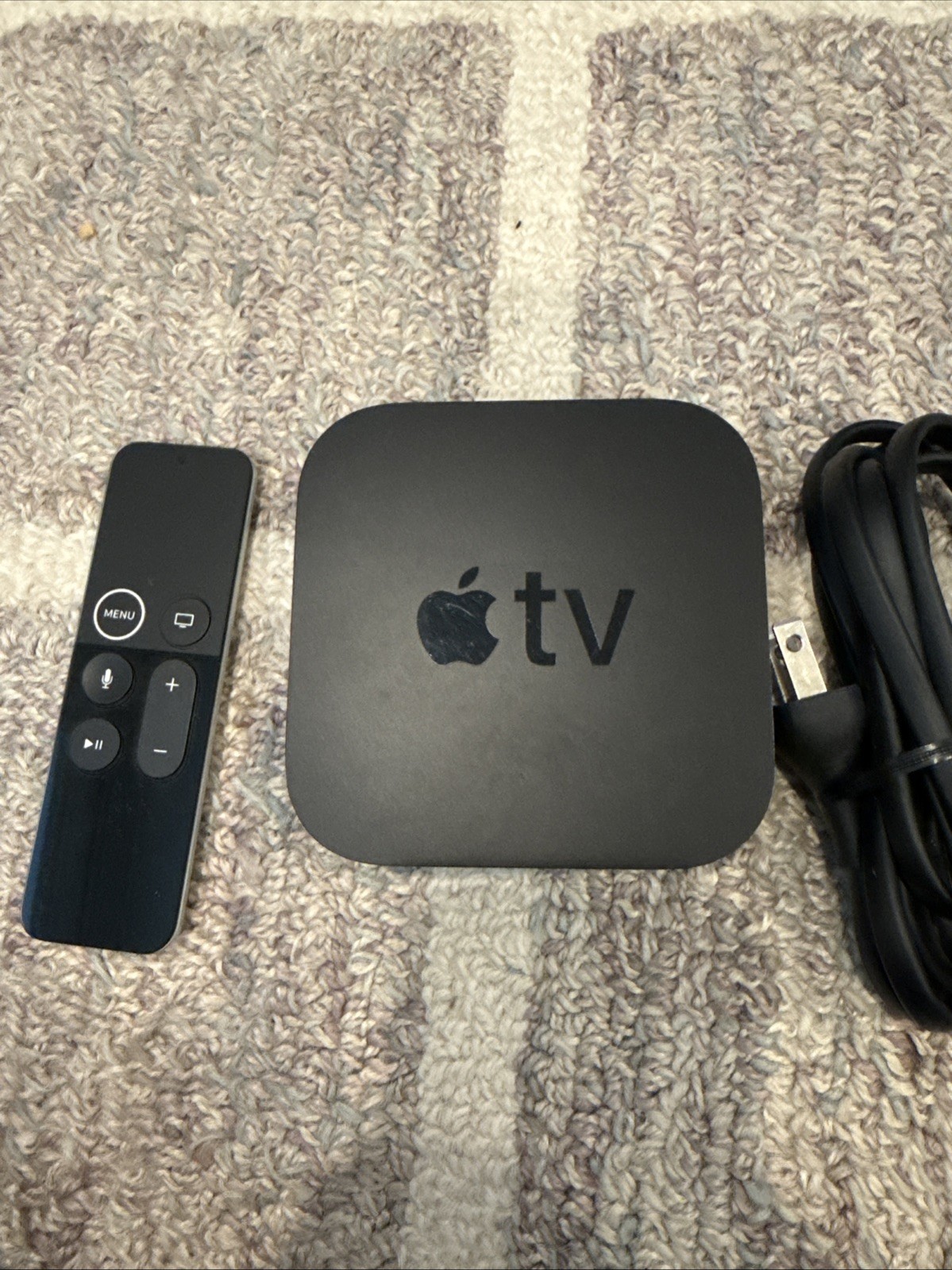 Apple TV (4th Generation) A1842 32GB 4K Media Streamer MP7P2LL/A