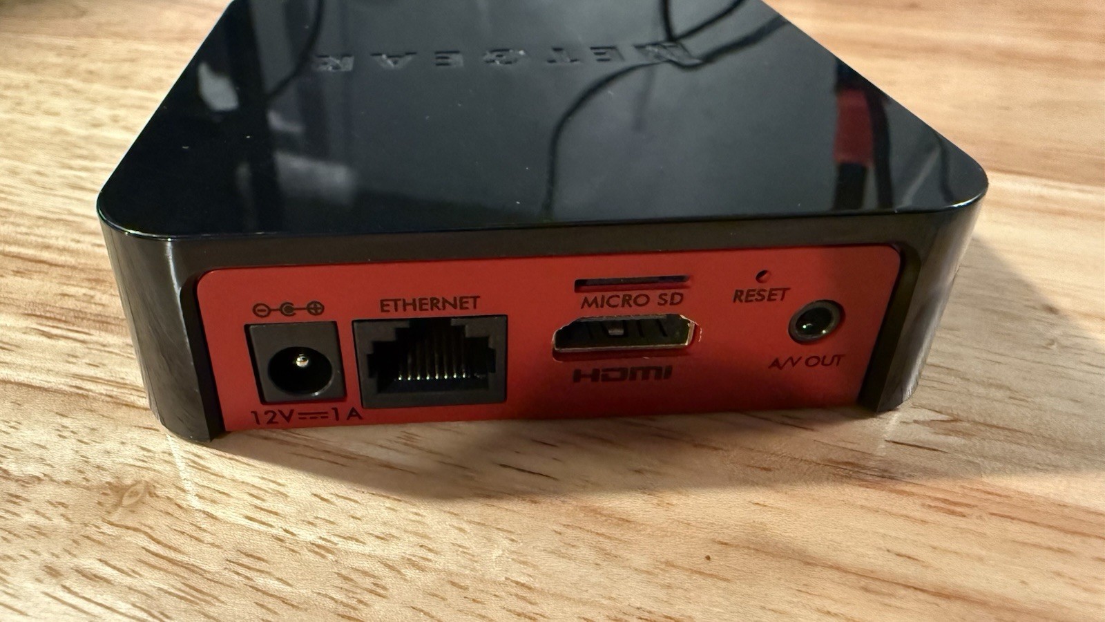 NetGear NEO TV 2 – NTV300 Digital HD Media Streamer