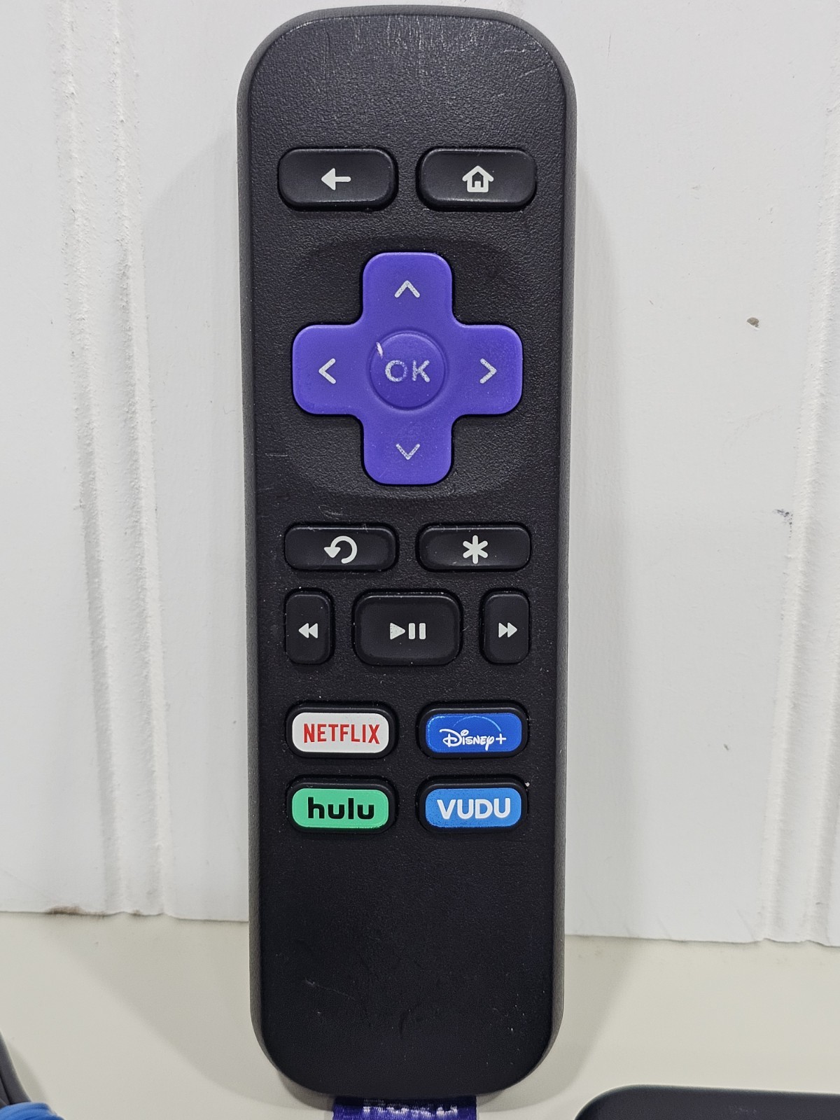 Roku Premiere 3920X HD Media Streamer, w/ USB Cable Remote No Power Block Works