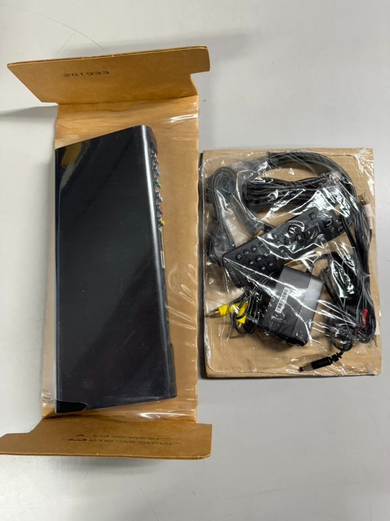 Sling Media Slingbox 500 Digital Media Streamer – Open Box