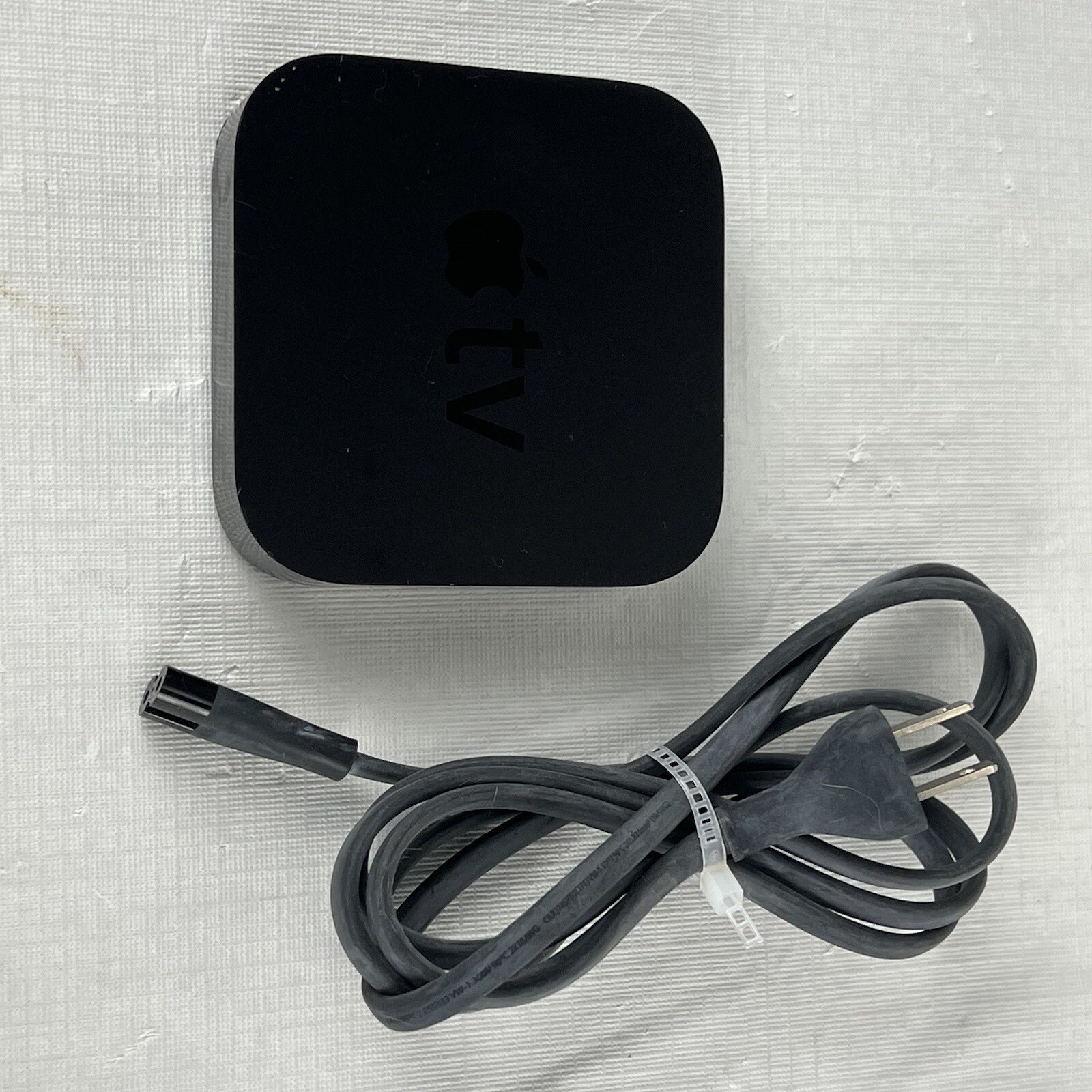 Apple TV 2nd Generation 8GB 1080p Media Streamer Model A1378 No Remote Untested