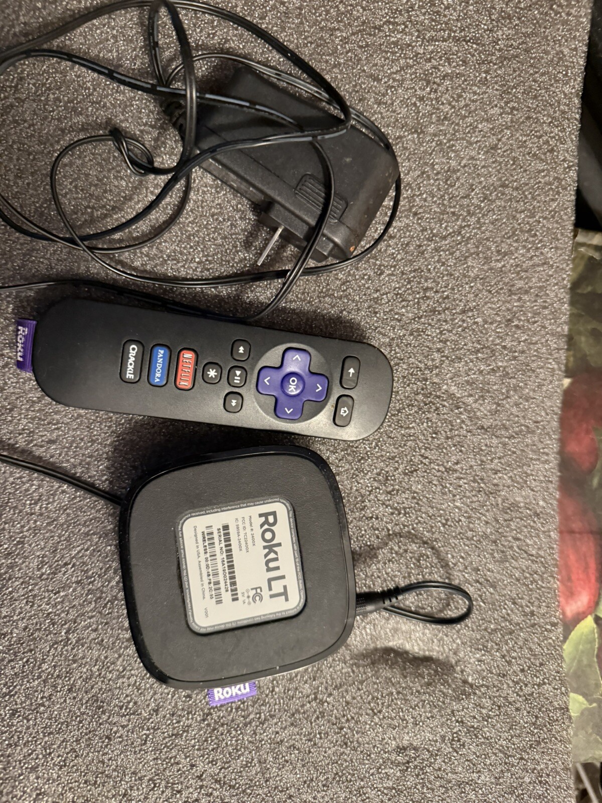 ROKU LT Model 2400X Streaming Media Player With Remote