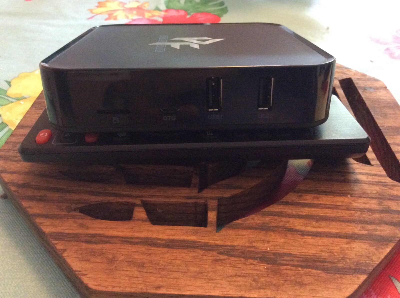 PigFlyTech T95M 4K Android Media Box with Remote