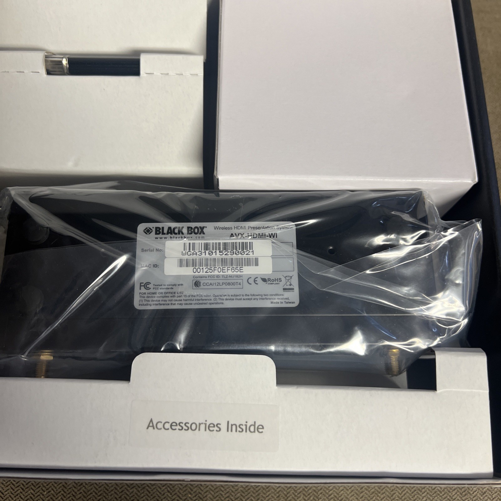 Black Box Wireless HDMI Presentation AVX-HDMI-WI – Open Box