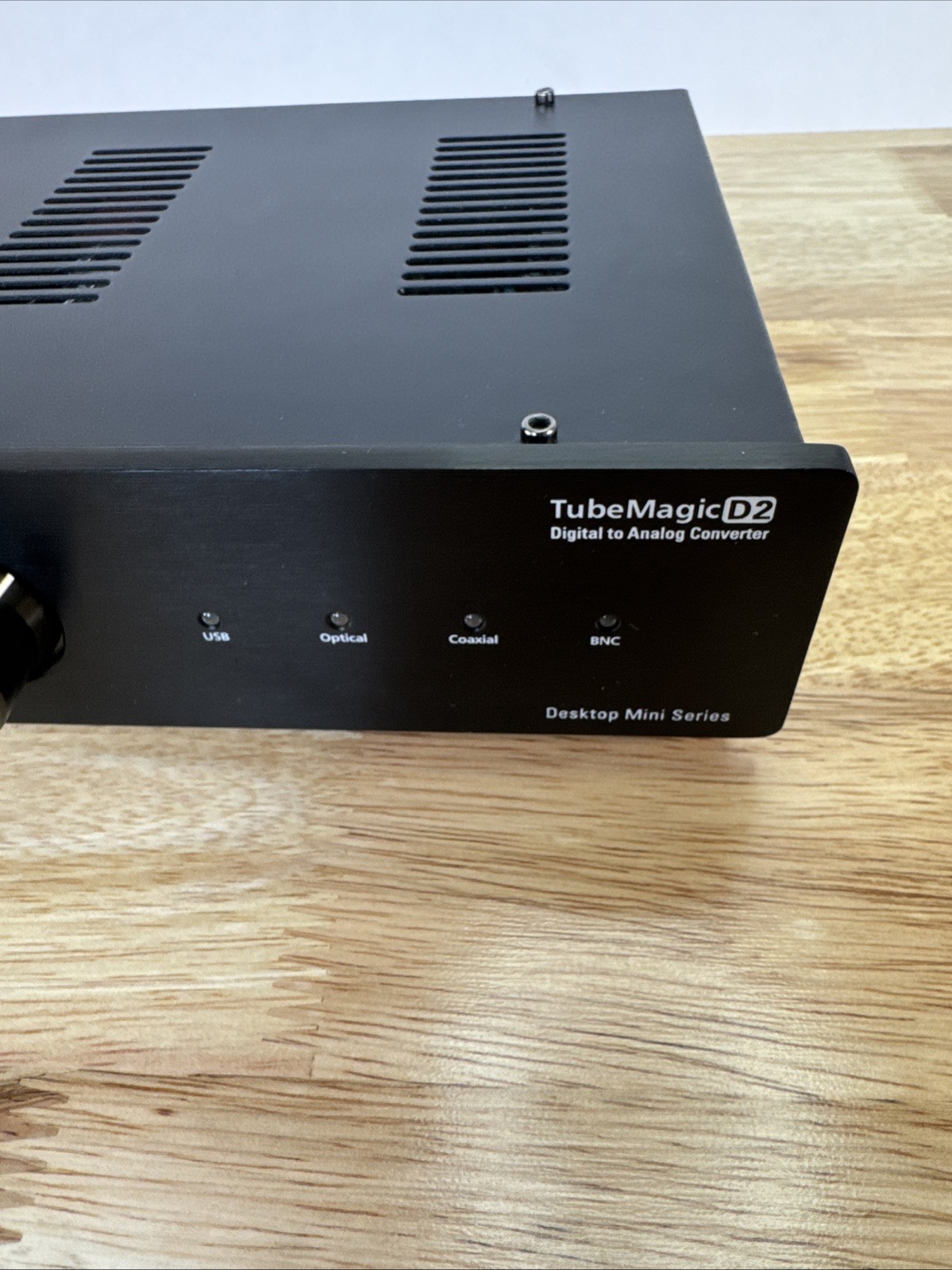 Maverick Audio Tube Magic D2 Analog Digital Converter & Preamplifier