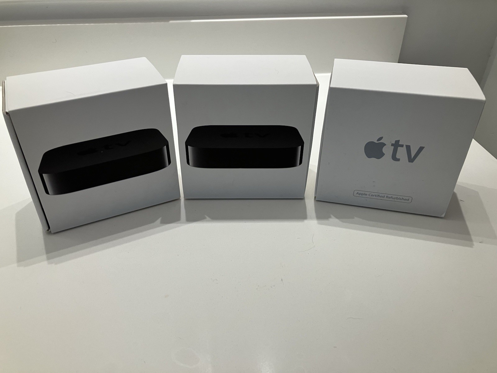 Lot Of 3 AppleTV 2nd Gen (qty2), 3rd Gen (qty1) A1378 MC572LL/A, A1427 FD199LL/A