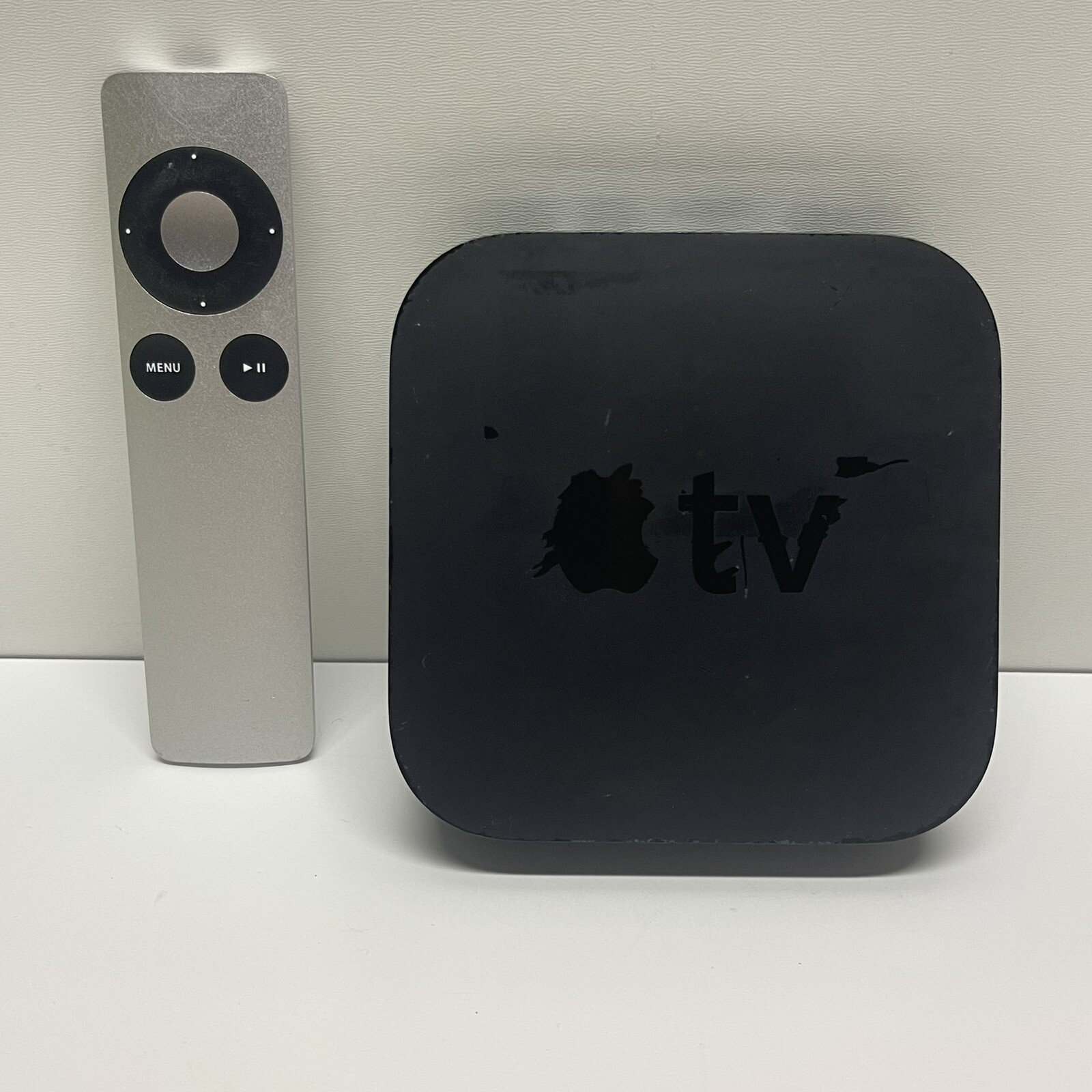 Genuine Apple TV MD199LL/A A1469 (3rd Generation) with Remote Working – No Cords