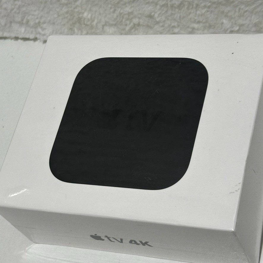 Apple TV 4K 32GB Streaming Media Player Box A1842 2160p WiFi Ethernet HDR – B2