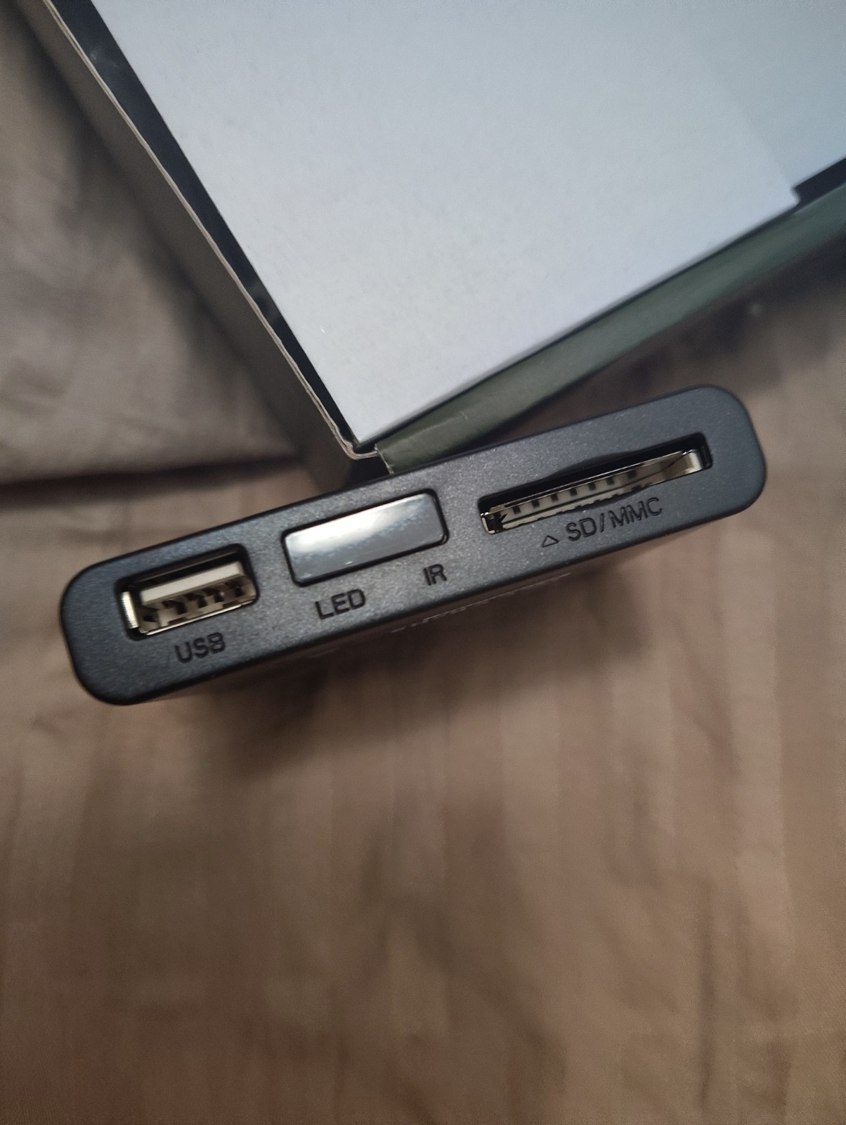 NEUMI Atom 4K Lite Ultra-HD Digital Media Player for USB Drives and SD Cards